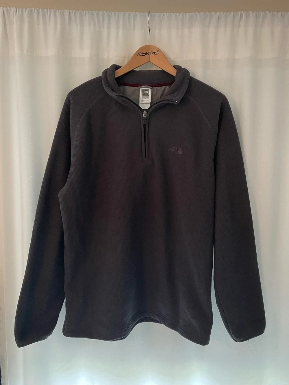 The North Face gray 1/4 zip pullover grid waffle fleece men’s L large TNF